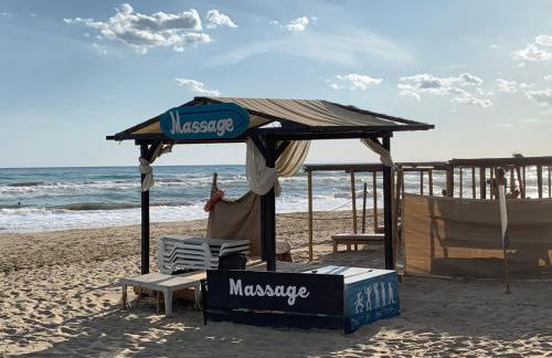 Luxury Apartm Brand newSwimming PoolGolf Beach - Photo 7