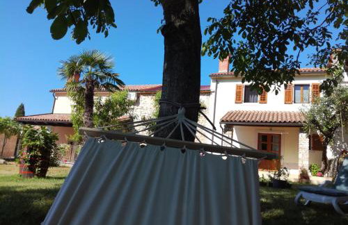 Apartment PARENZANA, little row HOUSE with big green yard in central Istria - Foto 41