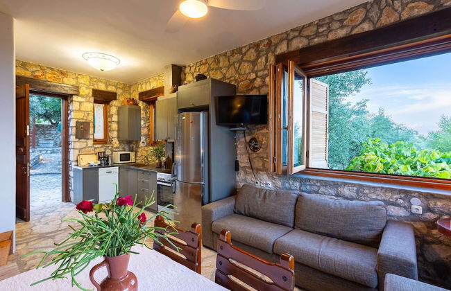 Stone Farmhouse in Groves - Sea Mountain Views - Foto 7