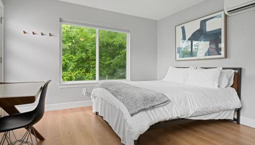 Detached 1 Bed 1 Bath In-law Suite 3 miles from Downtown! - Foto 3