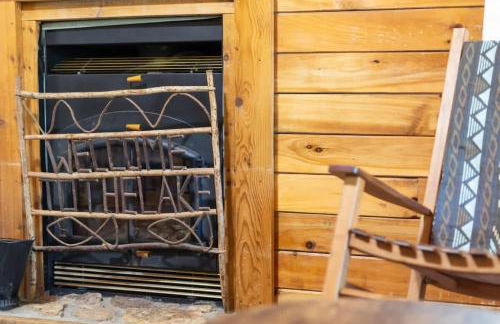 Table Rock Lake Cabin - Hawthorn #12 with Lake Access Hot Tub Outdoor Pool - Foto 30