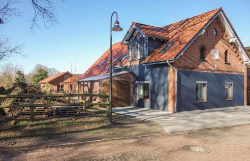 2 Bedroom Amazing Apartment In Loxstedt - Foto 1