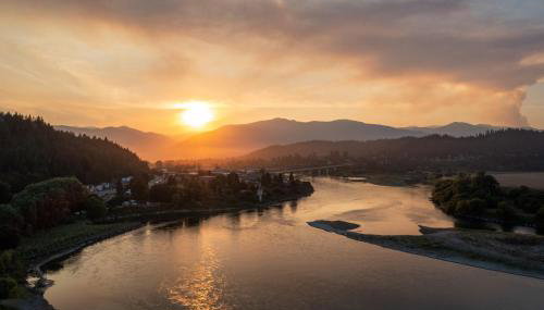 The Historic Bonners Family Home- 4 Bedroom - Panoramic River Views, Casino Nearby - Foto 4