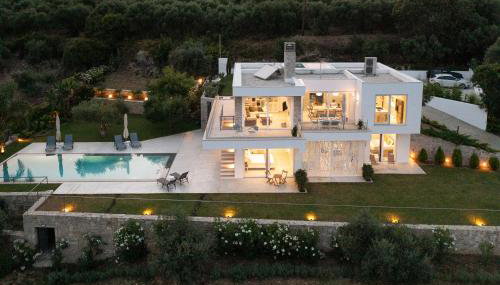 Villa Inati - Foto 2, Garden, sunbed, Garden view