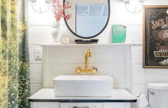 Hip, Cozy Cottage with a Fire Pit in Cleveland Park - Foto 30