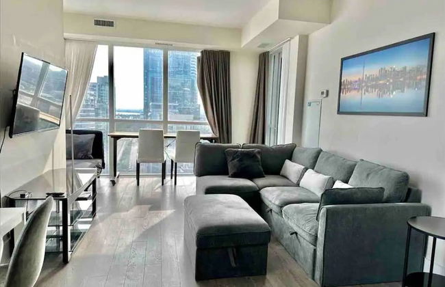 Lanterra Downtown Cn Tower - Photo 48