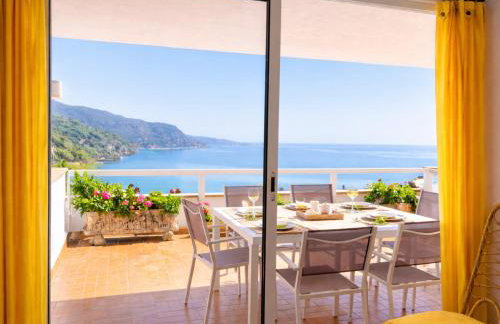⭑ Terrace + Sea views + Private Beach. What else? ⭑ - Foto 7