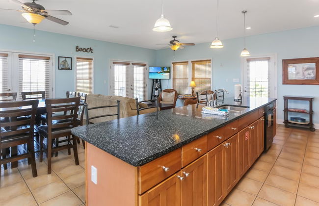 Love You More - Foto 13