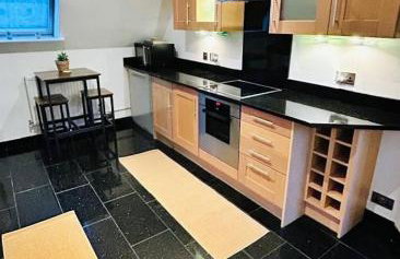 Entire house with garden 5 mins from the tube - Foto 27