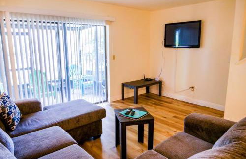 Spacious Townhome Ocala, Central Location, Newly Renovated, Pets Welcome - Foto 4