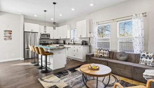 Stylish 3BR Near Fountain Square-Downtown Indy - Foto 4, stove