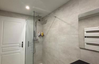 Large Modern Apartment - Terrace - Parking - Foto 10