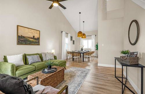 Mountain Retreat with Hot Tub & Views - Foto 8