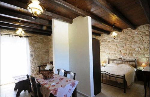 Esperides Stone Houses - Photo 27