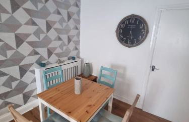 Spacious 4-Bedroom Home - Foto 19