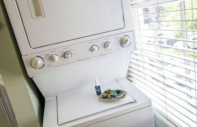 Artist's House Upper Apt Walk to Forsyth - Photo 65