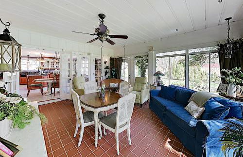 Bella Rosa Country Estate - Photo 1