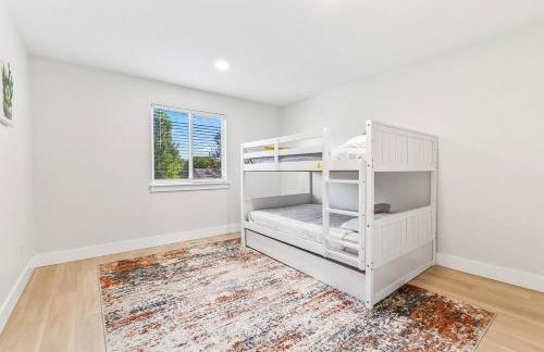 Bedroom house in prime location by the village - Foto 28