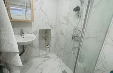 Élégant studio lumineux à Saint André - Foto 7