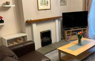 Spacious House Near Cambridge - Free Parking and Garden - Foto 14