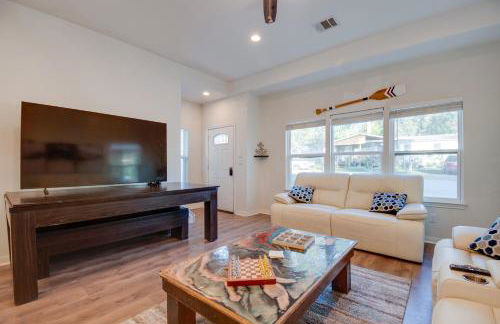 2 Mi to Lake Conroe Access Home with Pool Table! - Foto 1