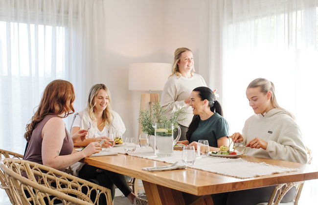 Mansi on Raymond - Photo 35