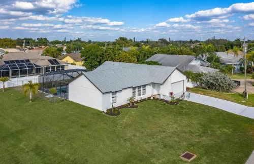 The Annabelle-- Bright 4 Bedroom Home, Heated Pool - Foto 11