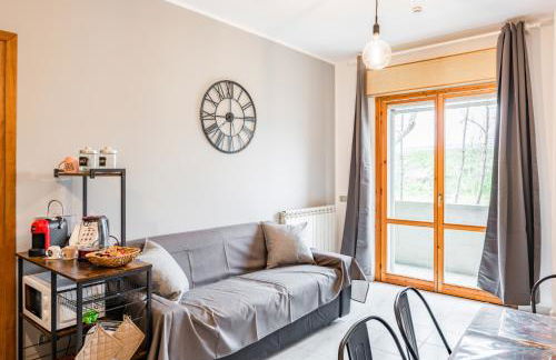 GuestHost - Luni Mare Modern Balcony Flat - Foto 7