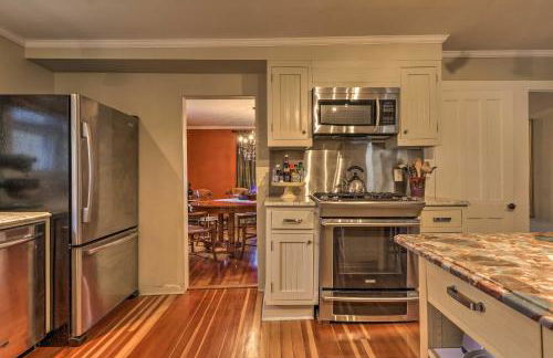 Cozy Litchfield House with Fenced-In Yard and Fire Pit - Foto 9