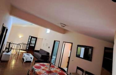 Betty House. - Foto 1