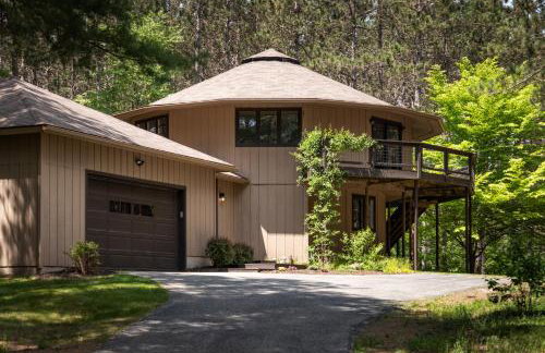 New Beautifully Updated Home with Gameroom! - Foto 65