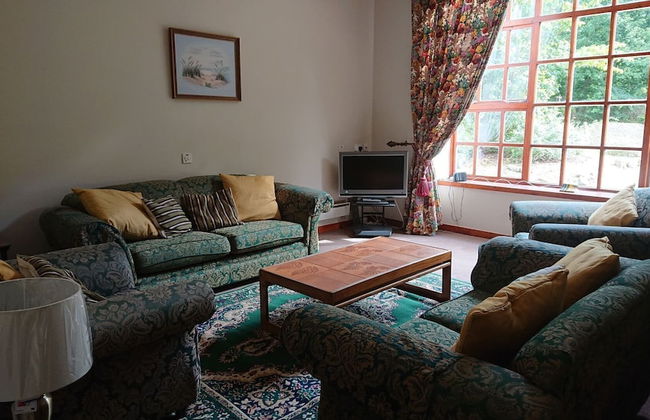 4-bed Property in Converted Coach House in Turriff - Photo 10