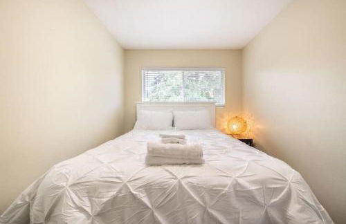 Flagstone Hall! Family Home w Scenic Views - Foto 19