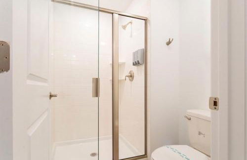 La Vita E Bella 4 Bedroom Storey Lake Condo - Foto 50