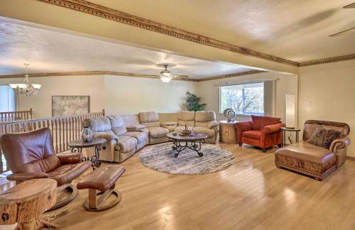 Large Home with Games 4 Mi to Bull Shoals Lake! - Foto 11