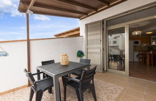 2BR El Cotillo House - Private Terrace - Foto 1