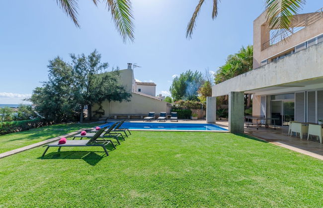 Port Nou in Mallorca - Foto 8