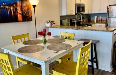 Beehive on the Block - Foto 9