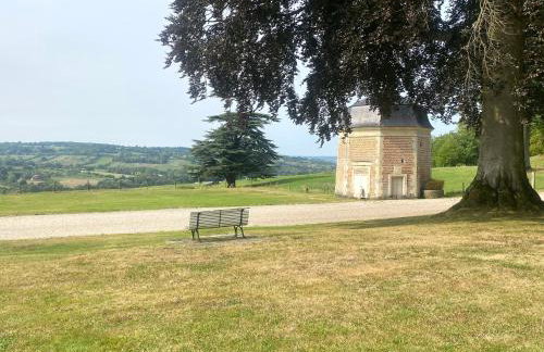 Le Pressoir du Château de Neuville - Piscine chauffée - Jeux - Forêt - Foto 52