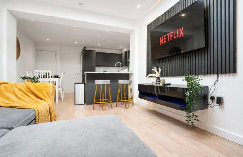 Dazzling & Modern 4bd - Coop LIVE - Etihad - Parking - Foto 22