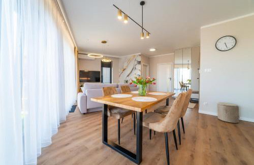 P R A T U M 17 Apartament z widokiem na jezioro - Foto 17