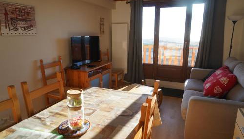 Apt les luges pour 4 à 6 pers vue vallée wifi - Foto 2