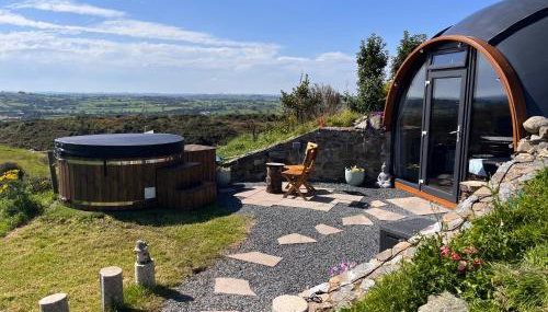 Hilltop Hideaway - Secluded pod with private hot tub - Foto 2
