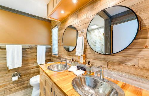 Nokomis Home with Screened Pool, 3 Mi to Beaches! - Foto 12