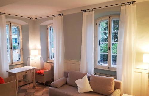 Ehem. Sommerresidenz von Fürst Friedrich III. App.1 und App.2 - Foto 29