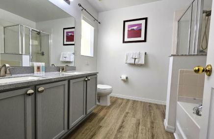 Bluelakeview Luxury Villa with Private Pool & Spa plus Lake Views, BBQ, Games Room - Photo 33