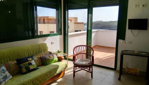 Ático Luminoso Cerca De Cala Accesible Y Tranquila - Foto 5