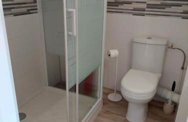 Studio standing classé meublé de tourisme avec terrasse vue mer " les pieds dans l'eau " à Algajola - Foto 18