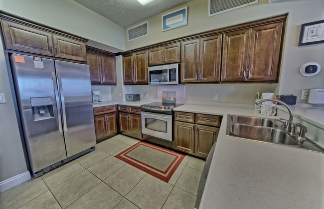 Wondrous Condo with Beach Access and Poolside Beach - Unit 2103 by RedAwning - Foto 9