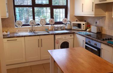 Single Bedroom in the main Bungalow - Foto 1